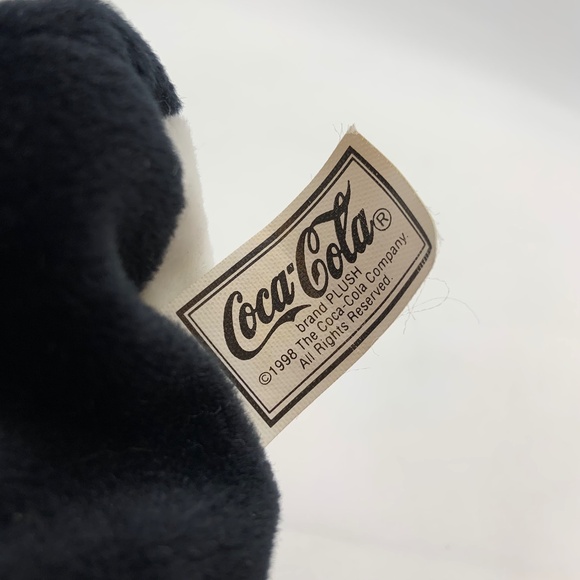 Vintage Coca-Cola Bottle Logo Print Outfit Penguin Small 6" Beanie Plush 1998 - Picture 10 of 12